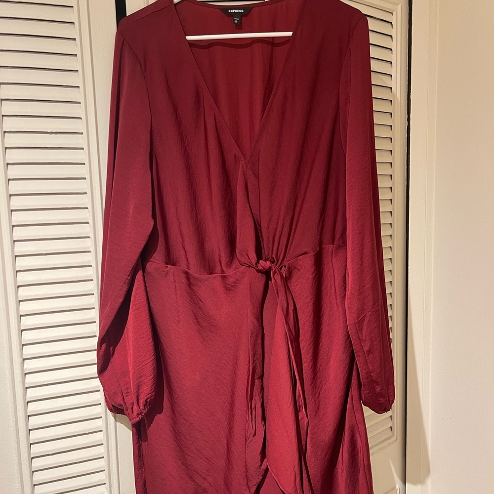 Express knot front faux-wrap dress